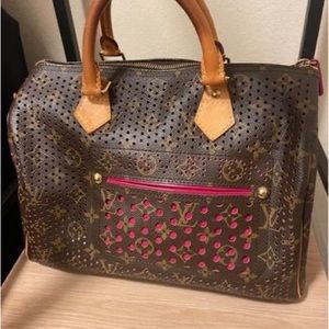 Nearly vintage Louis Vuitton Speedy
